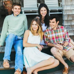 The Eastwood Sweater -Clothing Online Store IMG 2674 5cc60cfd d39d 4d58 a695 f8ec5aa2d19d scaled